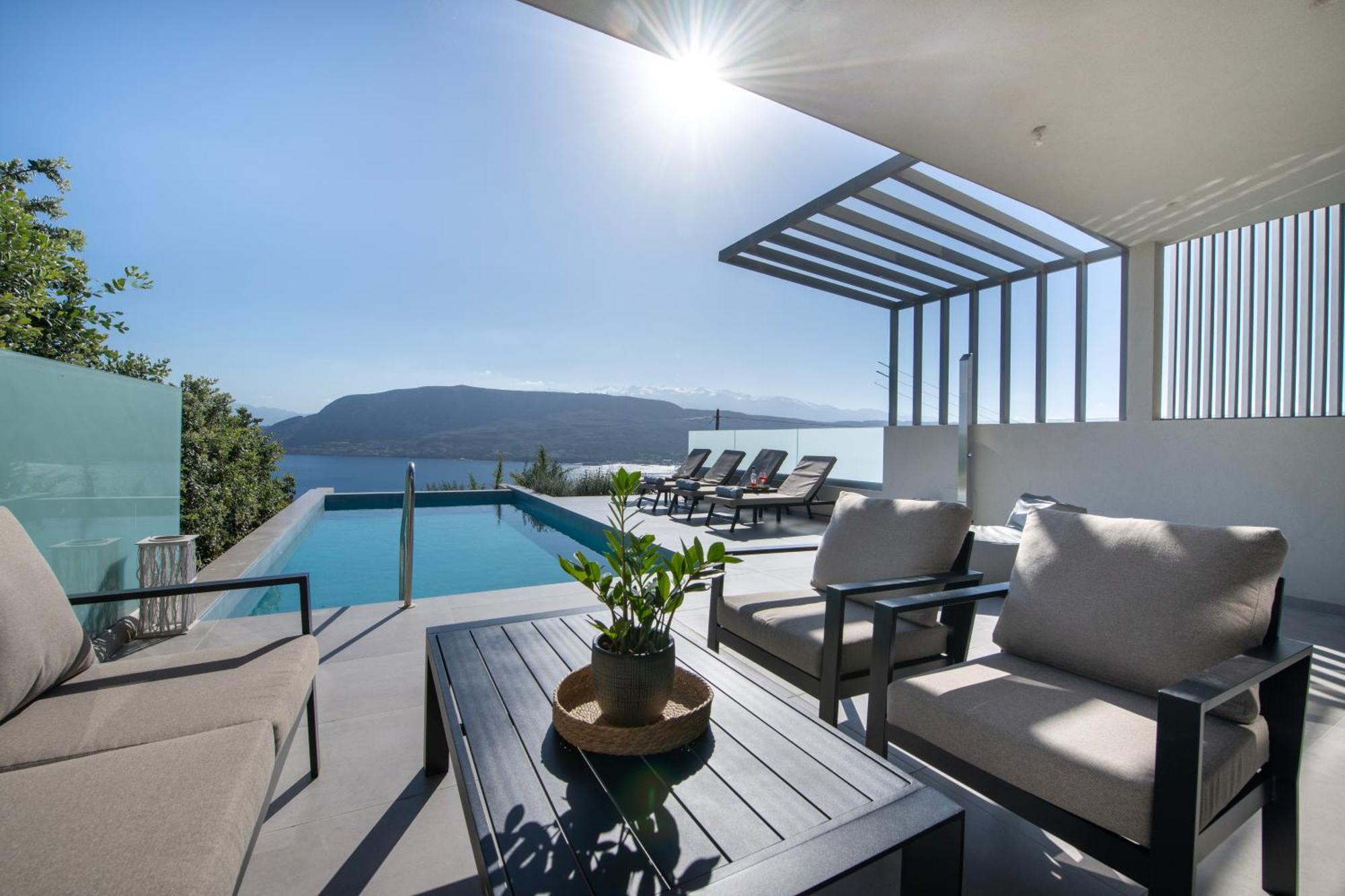 Punto De Vista Luxury * Korakiaí